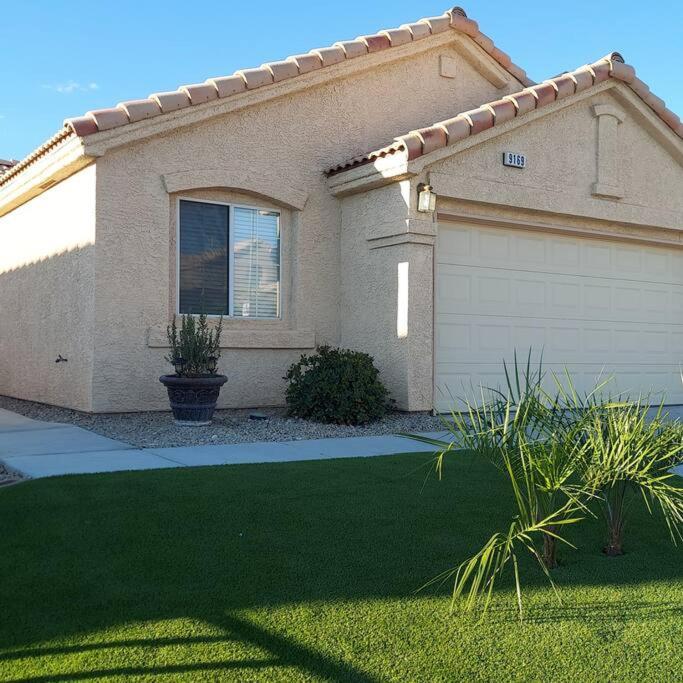 New Beautifully Remodeled Home In Las Vegas Exterior foto