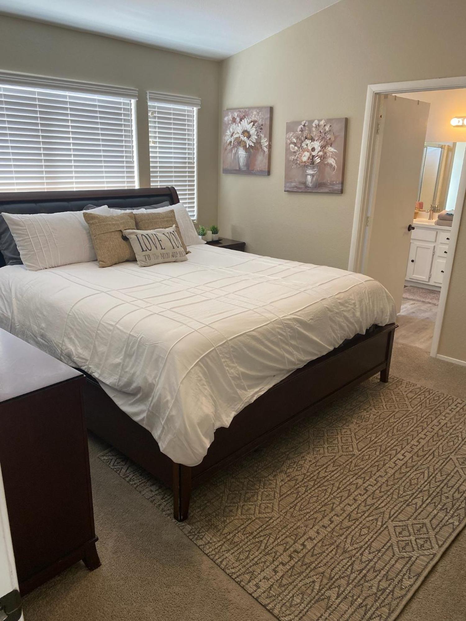 New Beautifully Remodeled Home In Las Vegas Exterior foto